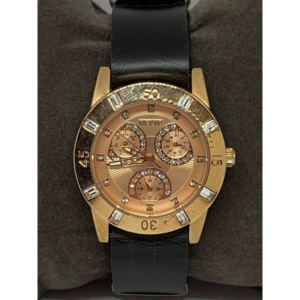 Relic ZR15668 Women's Black Leather Analog Gold Dial Quartz Genuine Watch W255